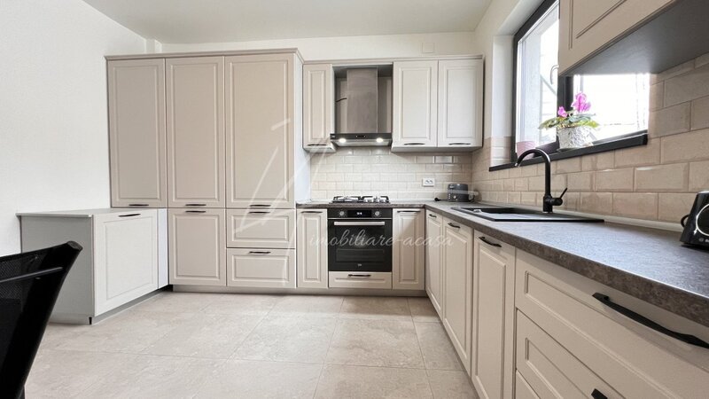 Arges Vila in Art Vertical Geamana  3 Dormitoare Terasa vedere panoramica